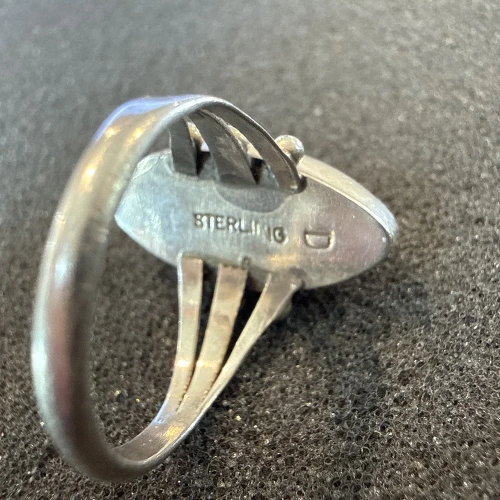 Vintage Navajo Sterling Silver Baltic Amber Ring John Delvin Signed Split Shank